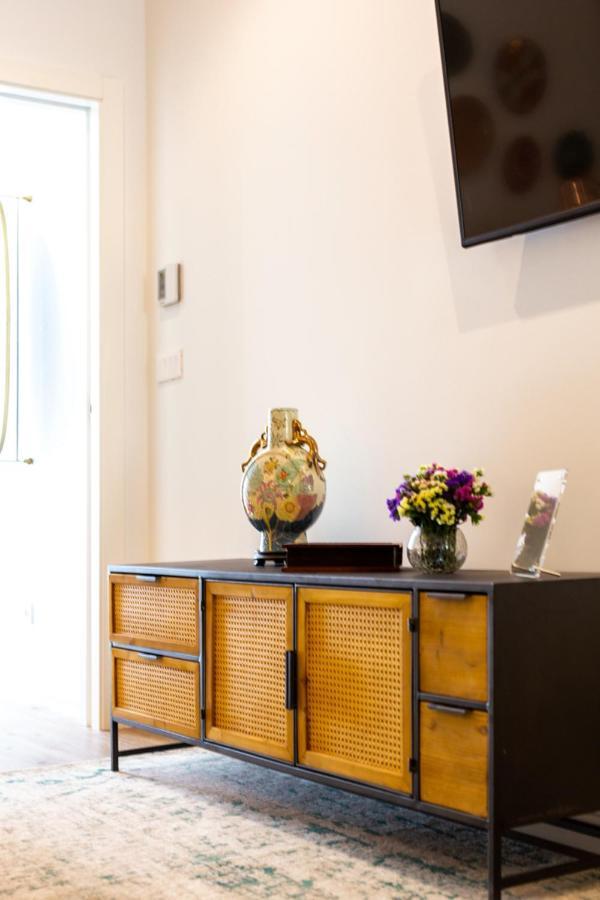 Stupendo- Two Rooms, Patio With Refreshing Pond-Center-Air Conditioning-Free Park Lisboa 外观 照片