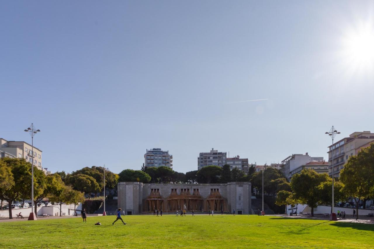 Stupendo- Two Rooms, Patio With Refreshing Pond-Center-Air Conditioning-Free Park Lisboa 外观 照片